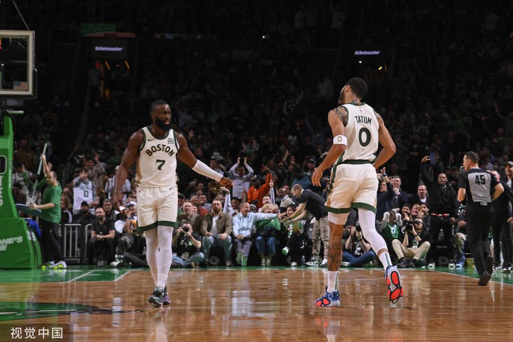 队稳定在英 队稳定在英