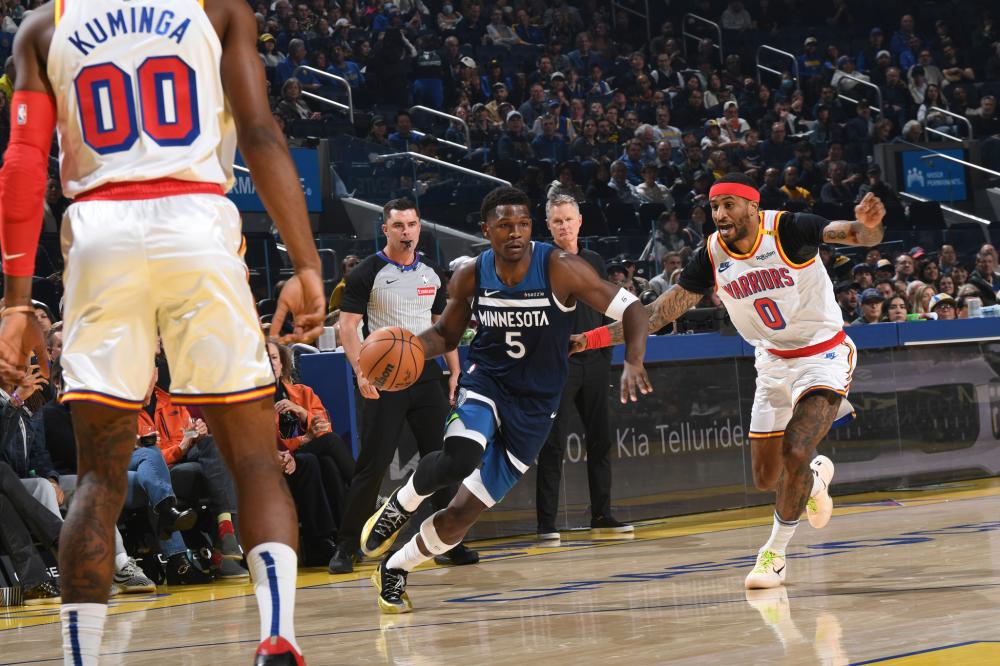 她在关键时 她在关键时