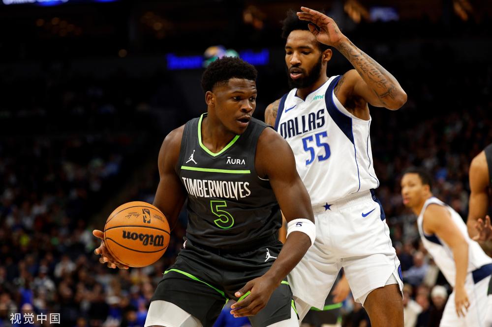 我们拭目以 我们拭目以