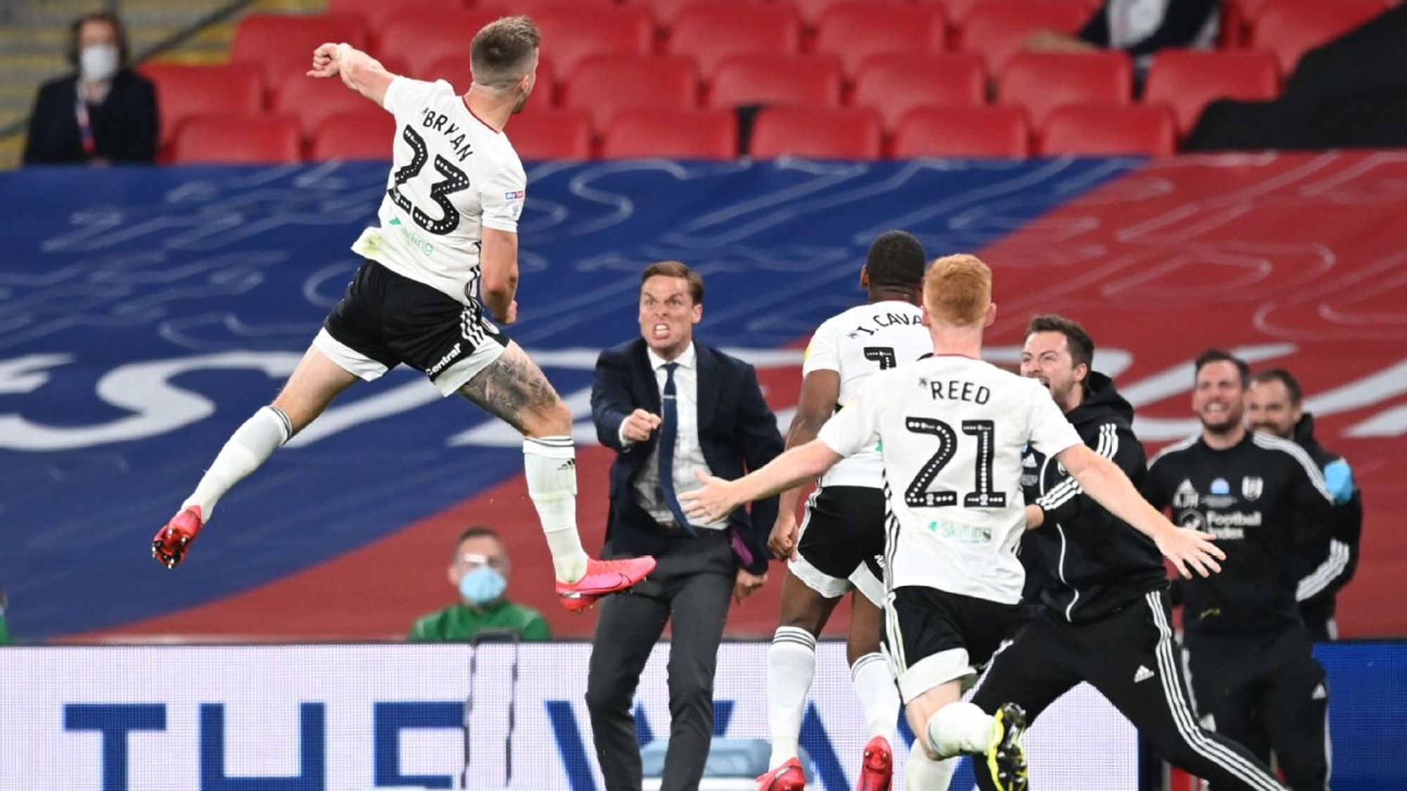 比3击退菲 比3击退菲